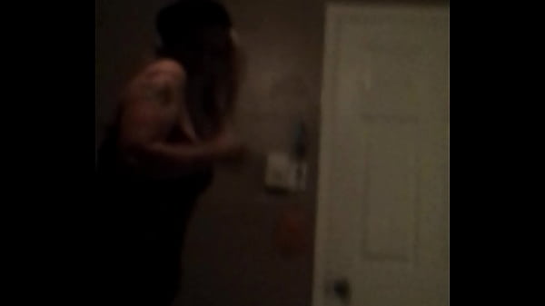 Wifey striptease