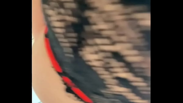 Coucou et très bon vendredi à vous tous les amours