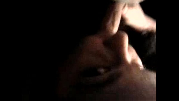 Vicky sucking Axls dick