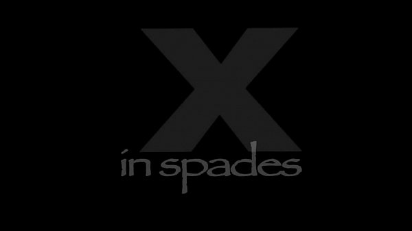 Foxy hottie has bare and teases outside