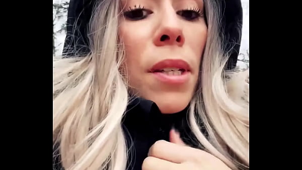 Littleangel84 - Public exhib and assfucked at the French Colorado - S02E03