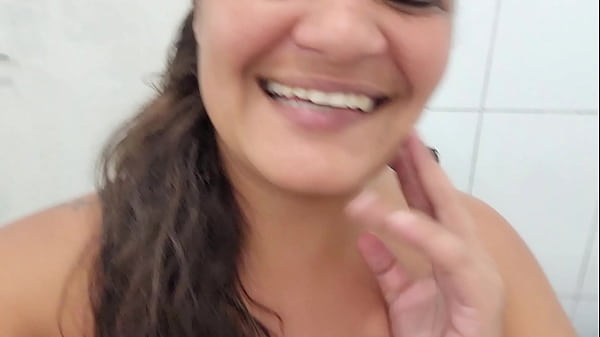 Buceta gigante peluda da Paty Bumbum