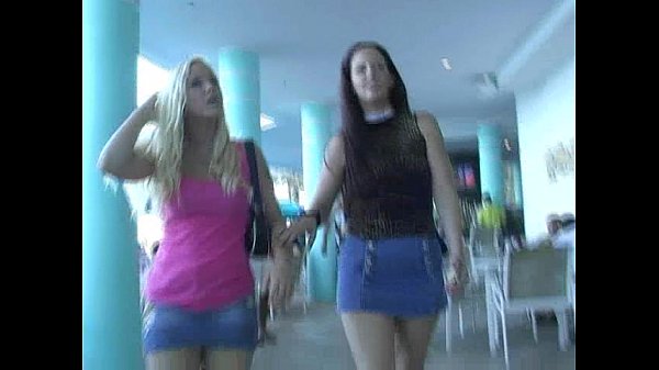 Download Video - Blond wetting her panties public omorashi