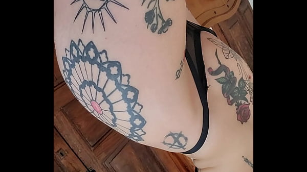 Coucou mes amours comment ça va aujourd'hui ?Du new dans mon espace fans