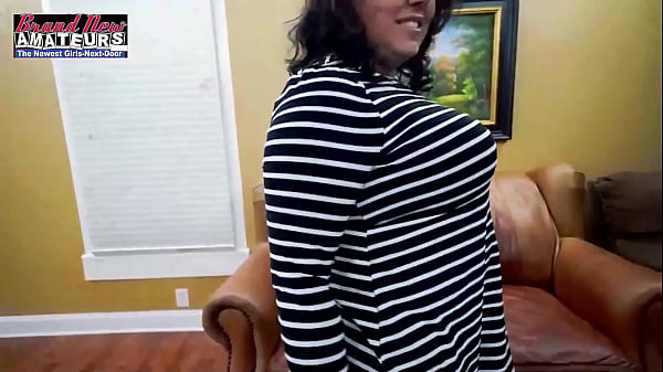 Download Video - Winter Hill In A Late-30s Nympho Who Is Looking For Regular Action&excl;