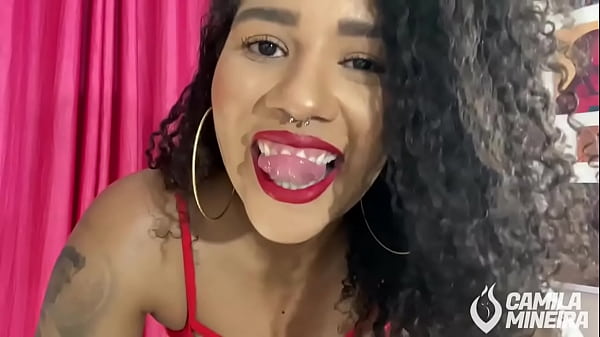 Ficou com a bucetinha inchada de tanto gozar, novinha da buceta apertada Gozando muito