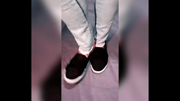 cute little foot of my friend with foot odor I SELL PACK ON CHAT #Feet