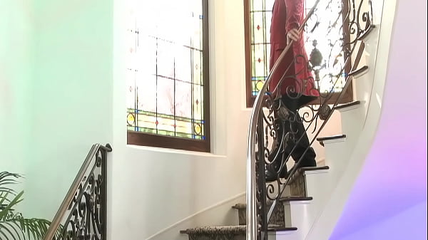 Mila Beth is an amateur with an amazing ass