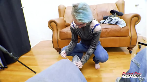 Petite Blue Haired Raven Finger Fucks Her Twat And Sucks A Juicy Big Cock!