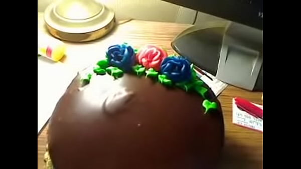 Download Video - Cake Cum 0001