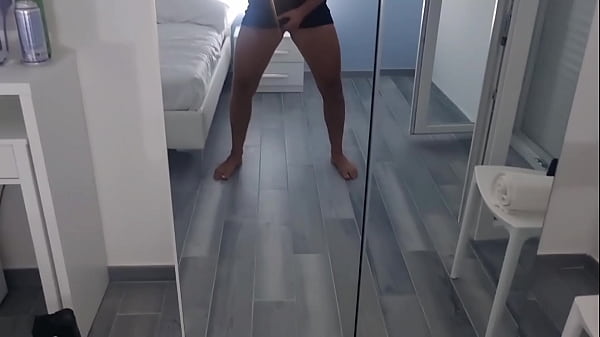 AMATEUR | ITALIAN - WATCH ME CUM WITH MY HUGE COCK