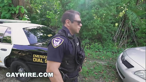 GAYWIRE - Beefcake Muscular Stud Police Officer Fucks Cock Flasher Out In Public