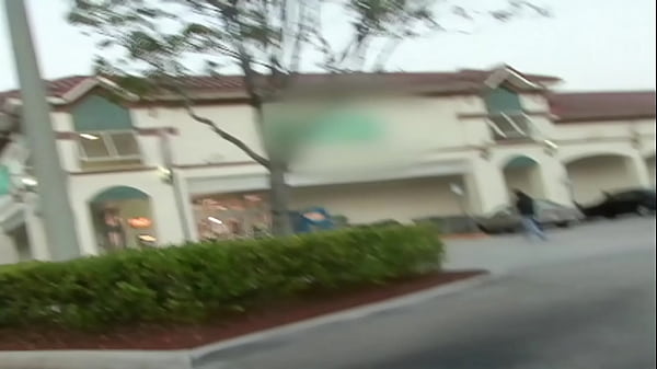 Skylar Is Really Close With Her Neighbor