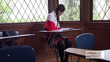 Fucking Stunning Big White Ass Latina in Sunny Terrace