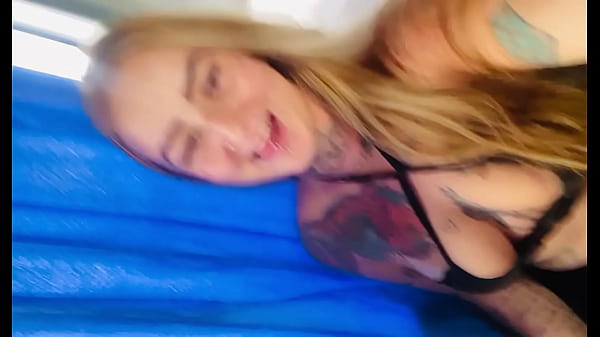 Download Video - tes&atilde;o extremo no &ocirc;nibus - bati siririca at&eacute; gozar