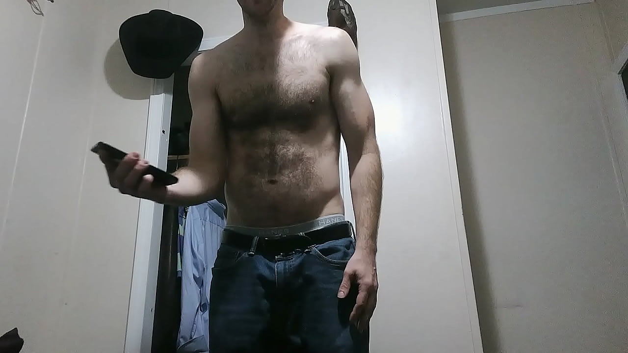 Papi de semen, 2025 Hunghank69, ¡nuevo y sexy cinturón negro, amante de los vaqueros, monstruo devorador de galletas! 1 polla grande
                   doggystyle amateur homemade first time drooling big cock geek circumcised sexy clothes cum bubbles cum covered first porn no tattoos mobile game behind the scenes bts muchos negros