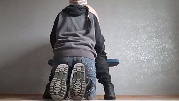 I licked my teacher's ass for passing the exam