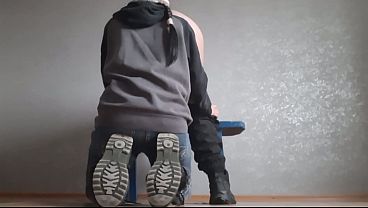 I licked my teacher's ass for passing the exam