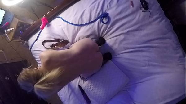 HIDDEN CAMERA - Catches Mossimo & Roxy broadcasting on CB - Pt I
