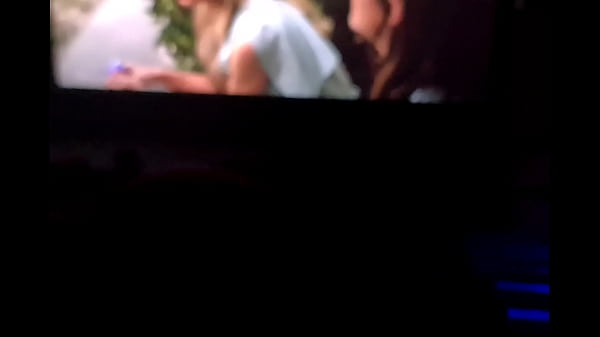 My dog sucks me at the movies 25 sec