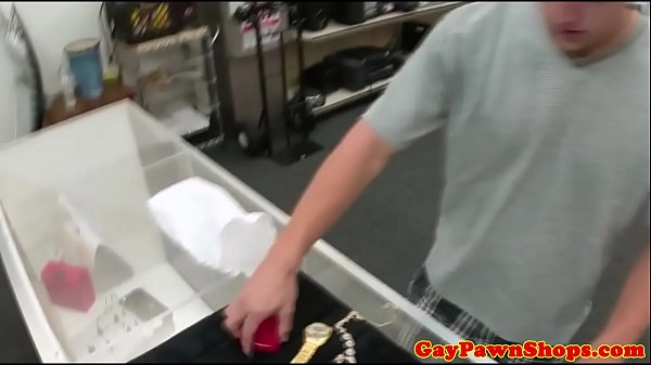 muscular pawnee facialized by pawnshop broker 
