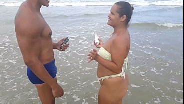 I met a hot girl on the beach and got along well. Paty Butt
