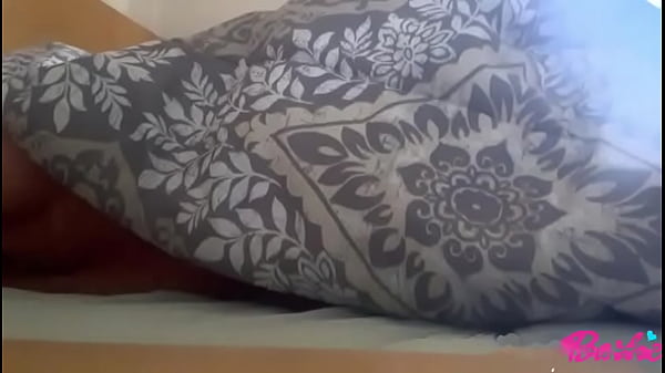 ACORDEI AMIGO DO CORNO COM SEXO