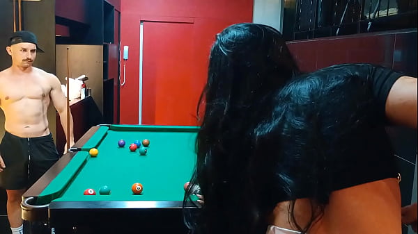 Download Video - SaymonFitness comendo o cu gostoso da travesti rabuda