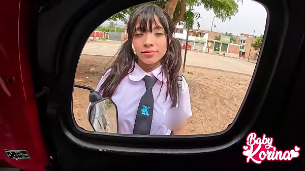 Download Video - Peruano se levanta a colegiala puta en su mototaxi &lpar;SE LA CHUPA AL AIRE LIBRE&rpar;