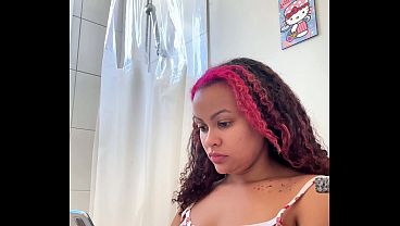 Chubby Gassy Girl Morning Toilet Farts Natural Gassy Moment