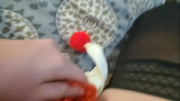 Download Video - Weird bitch sexualy a clown doll