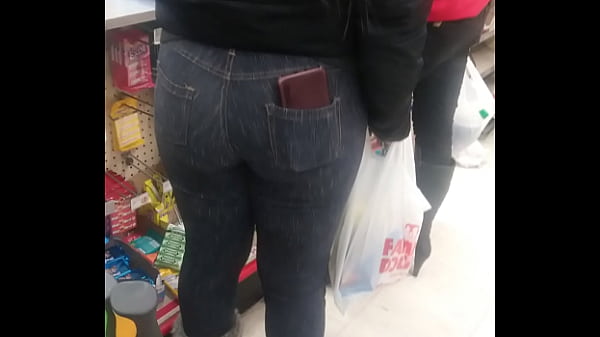 thumb booty watch