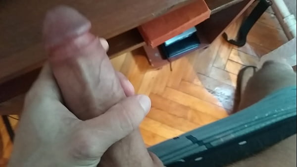 thumb raise my cock