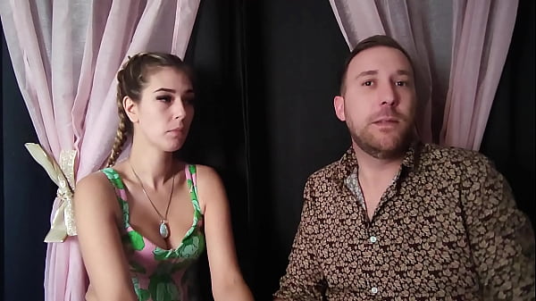If you wanted to find out a little more about Coquette and Brad, come quickly... 35 min