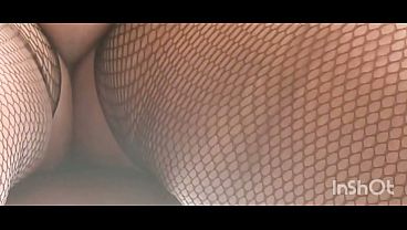 Exhibitionism - I went to a shopping mall to buy shoes without underwear, and from there I went to eat. The last thing I expected was the number of people looking up my skirt. It turned me on so much and I got wet.
