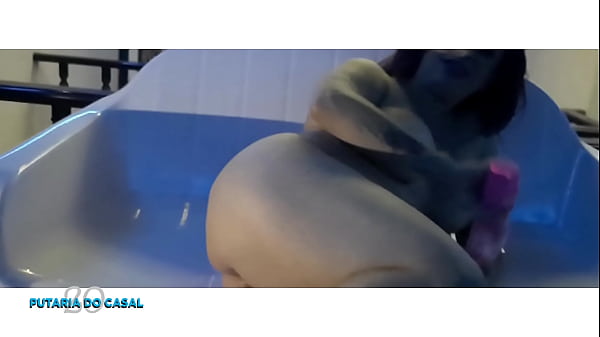 Husband gets horned straight away and only the cuckold doesn't know anything and today she cuckolded him even more.