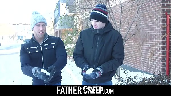 Hottest stepDad eats Stepson's tight ass and penetrates it