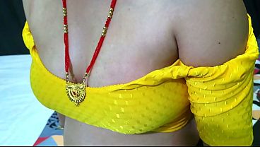Dirty Hindi talking desi couple hot sex