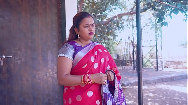 Download Video - Desi Home servant used her malkin for his sexual satisfaction