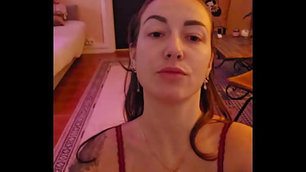 Si tu me demande une vid&eacute;o perso jvais te regarder intens&eacute;ment comme l&agrave; sauf ...