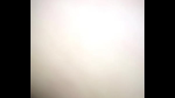 samara little cd giving to her friend's husband