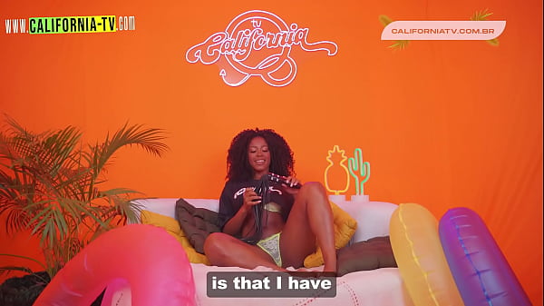 Download Video - A morena molhou a bucetinha de tes&atilde;o