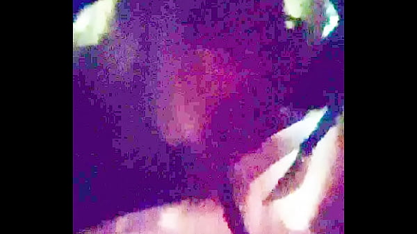 Fucking quickly with an app driver (more to enjoy the sound, because the cell phone's light failed. Next time I promise I'll pay attention to the lighting, or I'll do it during the day)