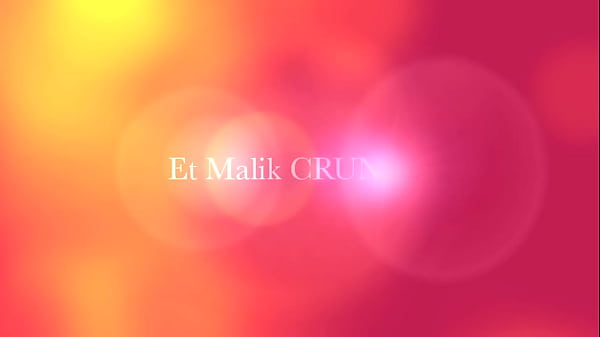 hto sneaker sex domination avec un arabe et un mec de cite en jogging