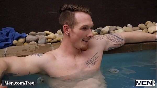 Download Video - Ripped Dude Mason Max Gets Barebacked Raw By &lpar;Jackson Cooper&rpar; - Men&period;com