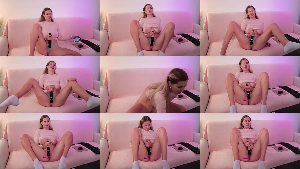 Pretty woman wet her panties with a vibrator - XVIDEOS.COM