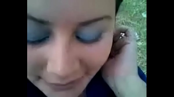 Download Video - Le gusta mamar mi verga bastante