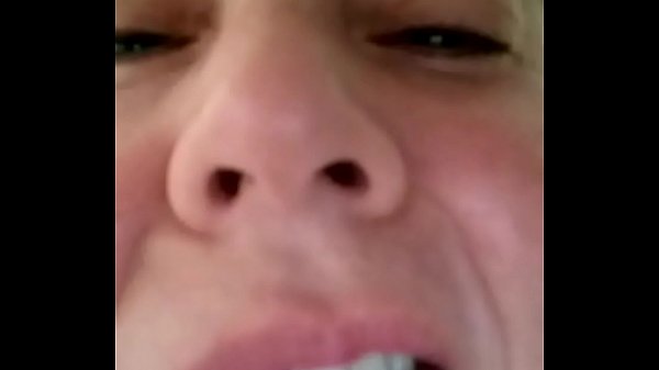 Download Video - Andrea de Olivos Buenos aires se masturba rico