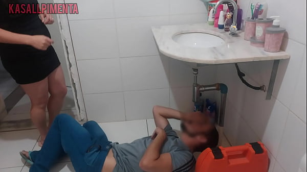 I answered the plumber in a dress just to see if I had his dick