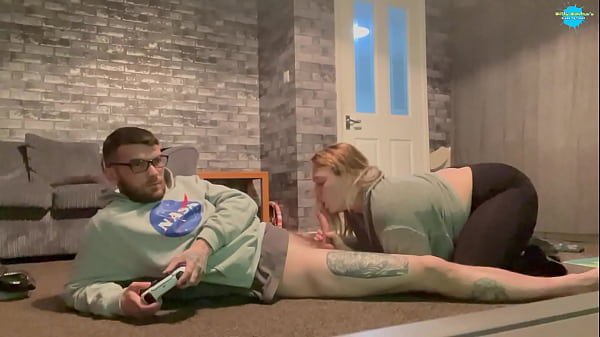Gaming and having My cock sucked...any 's dream!!
